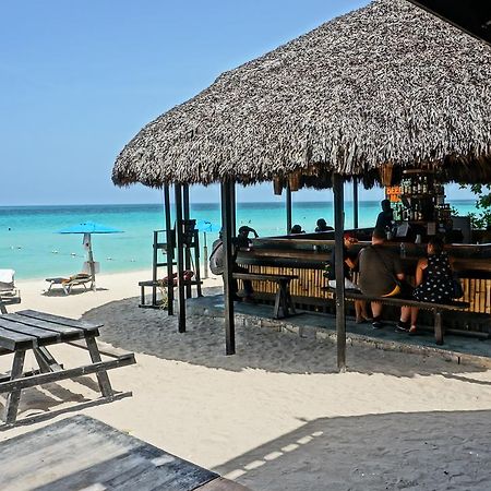 Отель Bourbon Beach Jamaica Негрил Экстерьер фото