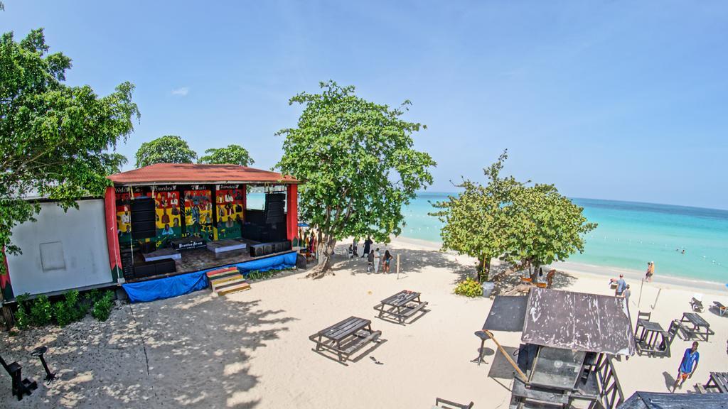 Отель Bourbon Beach Jamaica Негрил Экстерьер фото