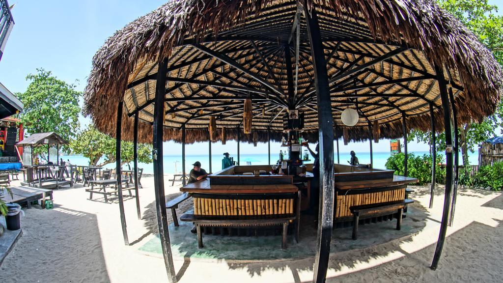 Отель Bourbon Beach Jamaica Негрил Экстерьер фото